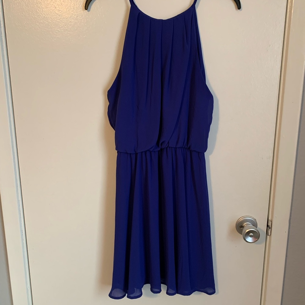 Dress - Picture 3 of 3